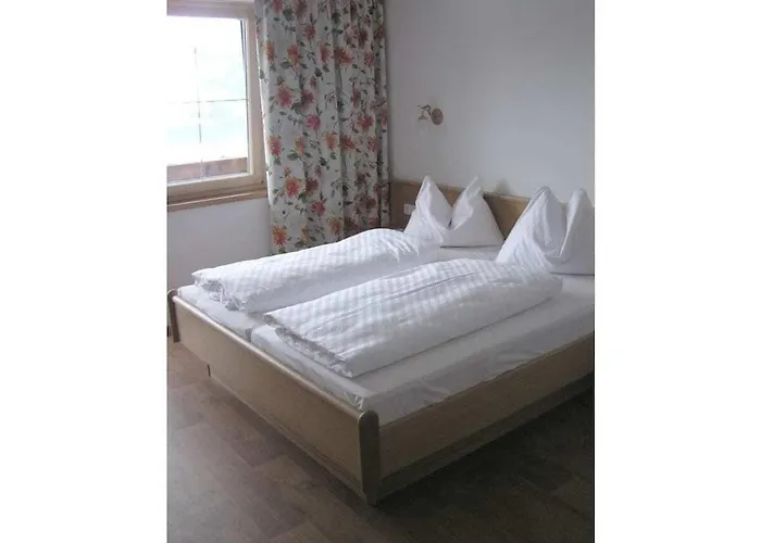 Rettenstein- Berghof Luegeck アパート